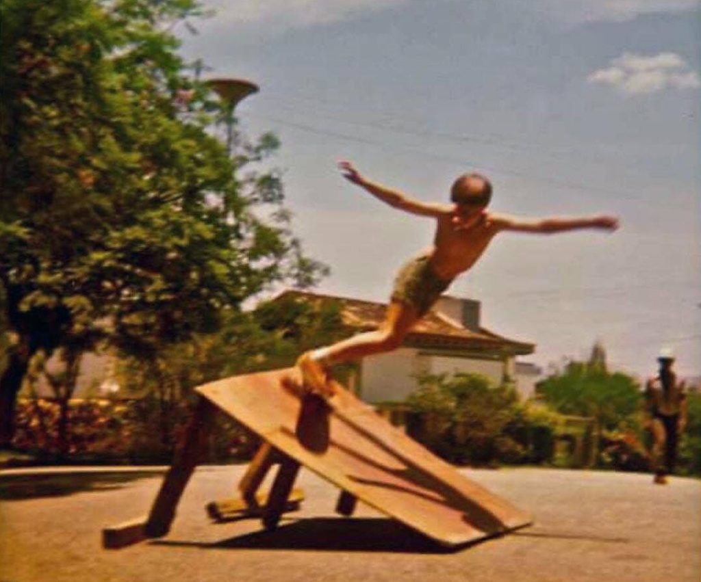 old school skateboard (4)